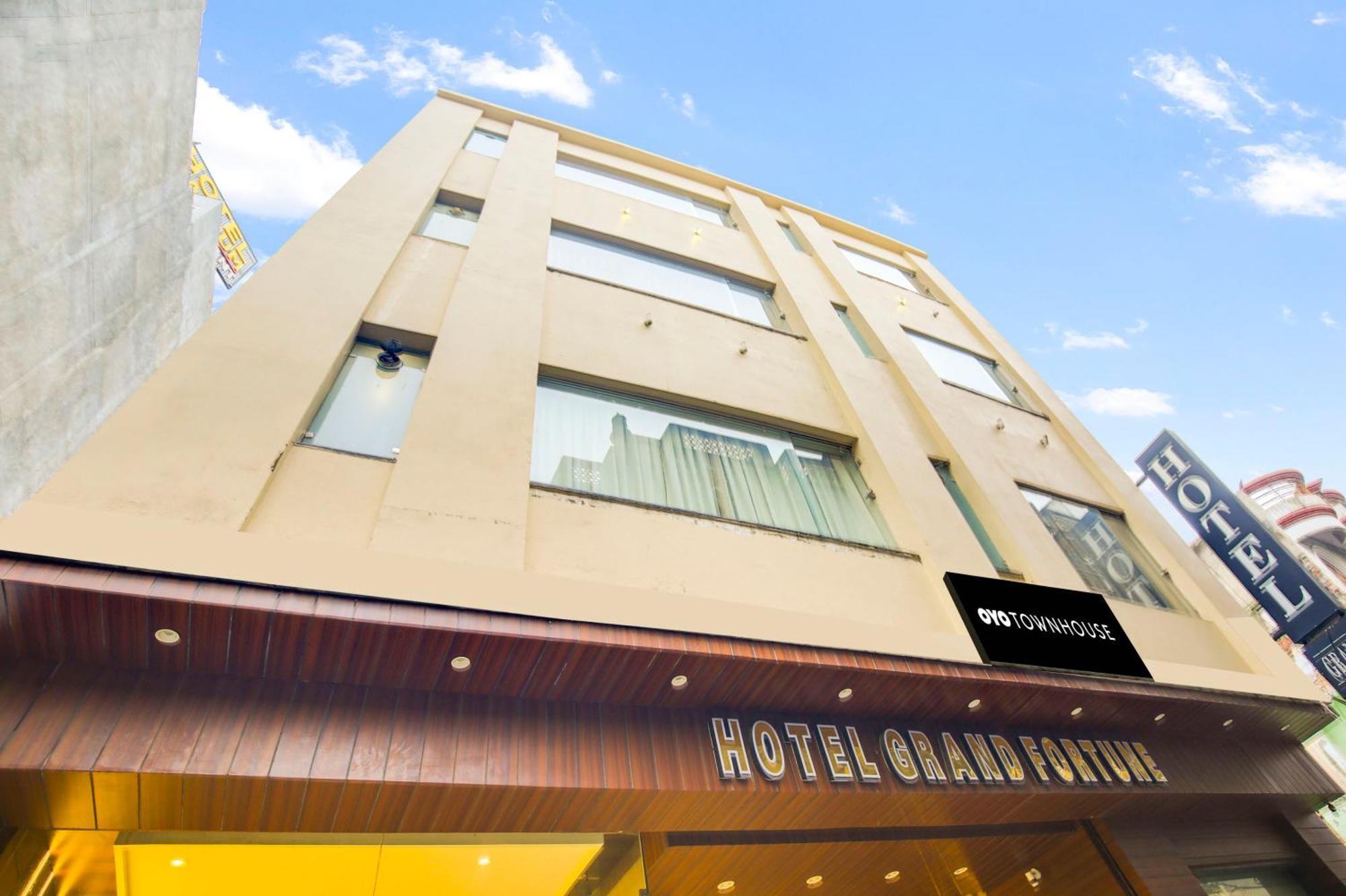 Super Townhouse Grand Fortune 阿姆利则 外观 照片